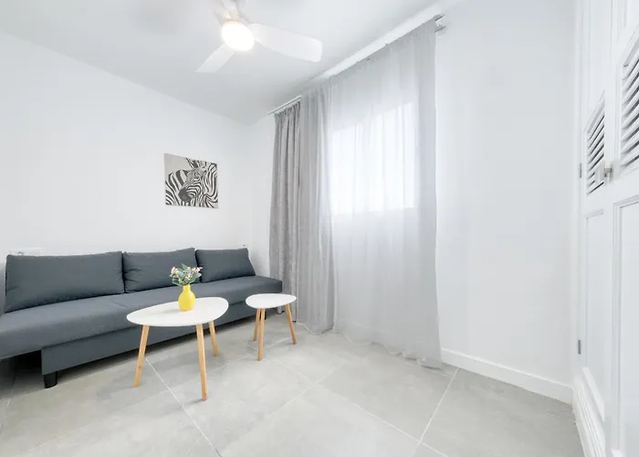 Casa Lolo&Pepe by Villalize Сasa de vacaciones Playa Honda (Lanzarote)